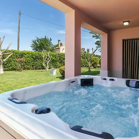 Tatil Evi Stunning In Pula